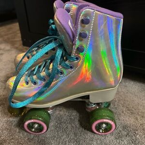 Impala Iridescent Roller Skates – Women’s Size 7